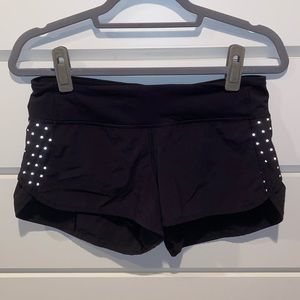 Lululemon Black Speed Up Short 2.5”